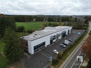 Welkom in een unieke commerciële ruimte langs de verbindingsweg Diest - Tessenderlo, met een ruime oppervlakte van maar liefst 1633m²...