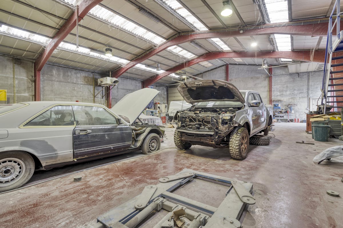 Loods van ca. 547m² op commerciële ligging in Hooglede-Gits - foto 3