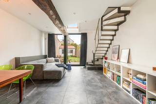 [[ DIT PAND NEEMT DEEL AAN DE ERA OPEN HUIZEN DAG OP 6/12 VAN 13:00 TOT 14:00 ]]Op zoek naar een gezellig stekje in het bruisende Deurne? Dan is dit...