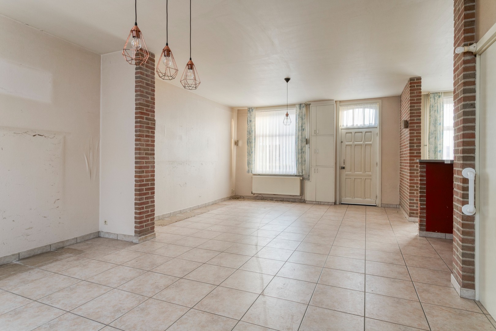 Gezellige tussenwoning met 3 slaapkamers in het centrum van Roeselare-Beveren - foto 4