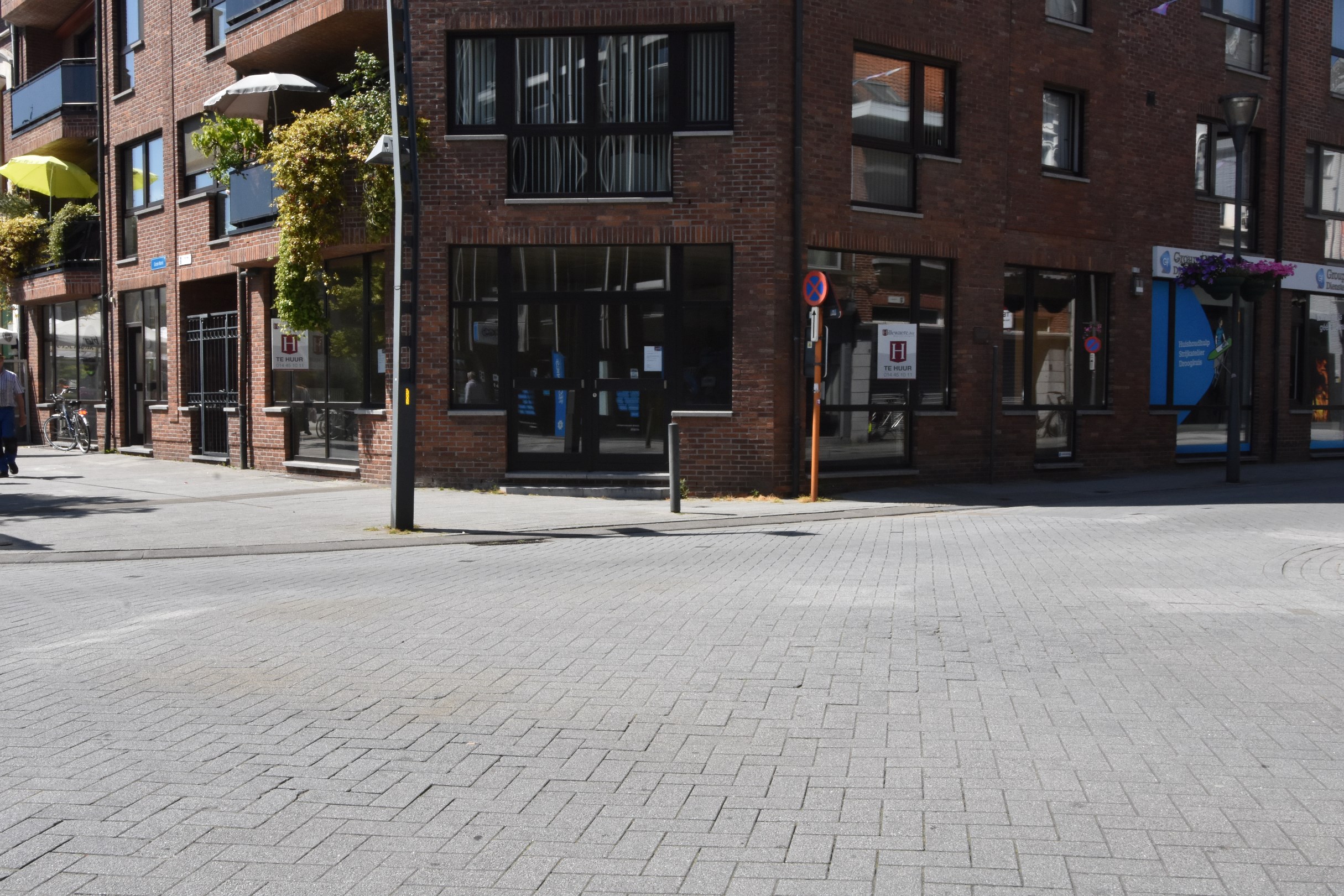 Goed gelegen handelsruimte +/- 60m² in het centrum van Turnhout - foto 1