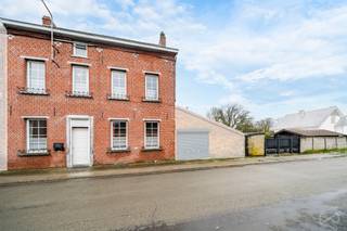 House for sale in Manage