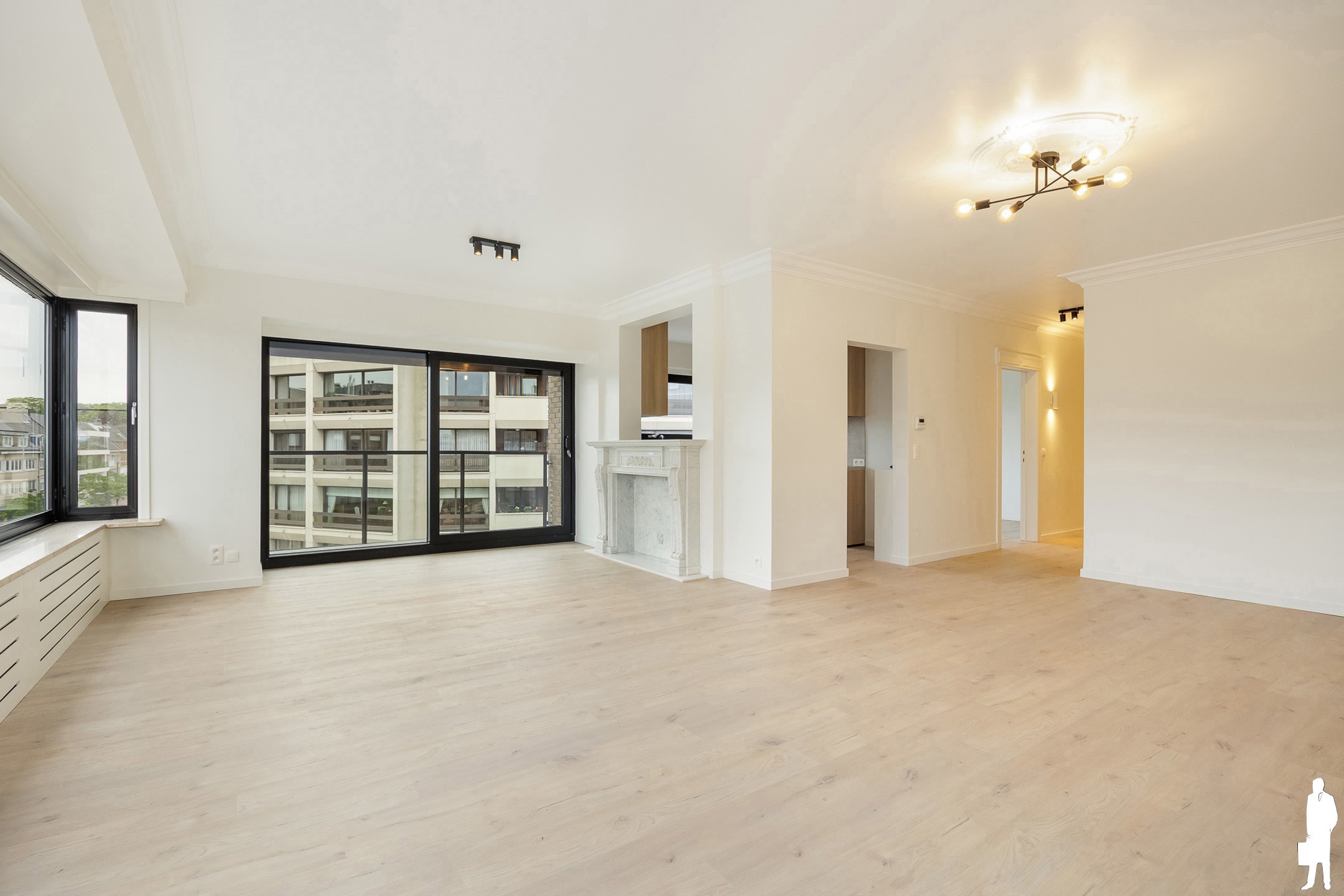 Stijlvol appartement met panoramisch zicht op de Grote Markt - foto 4