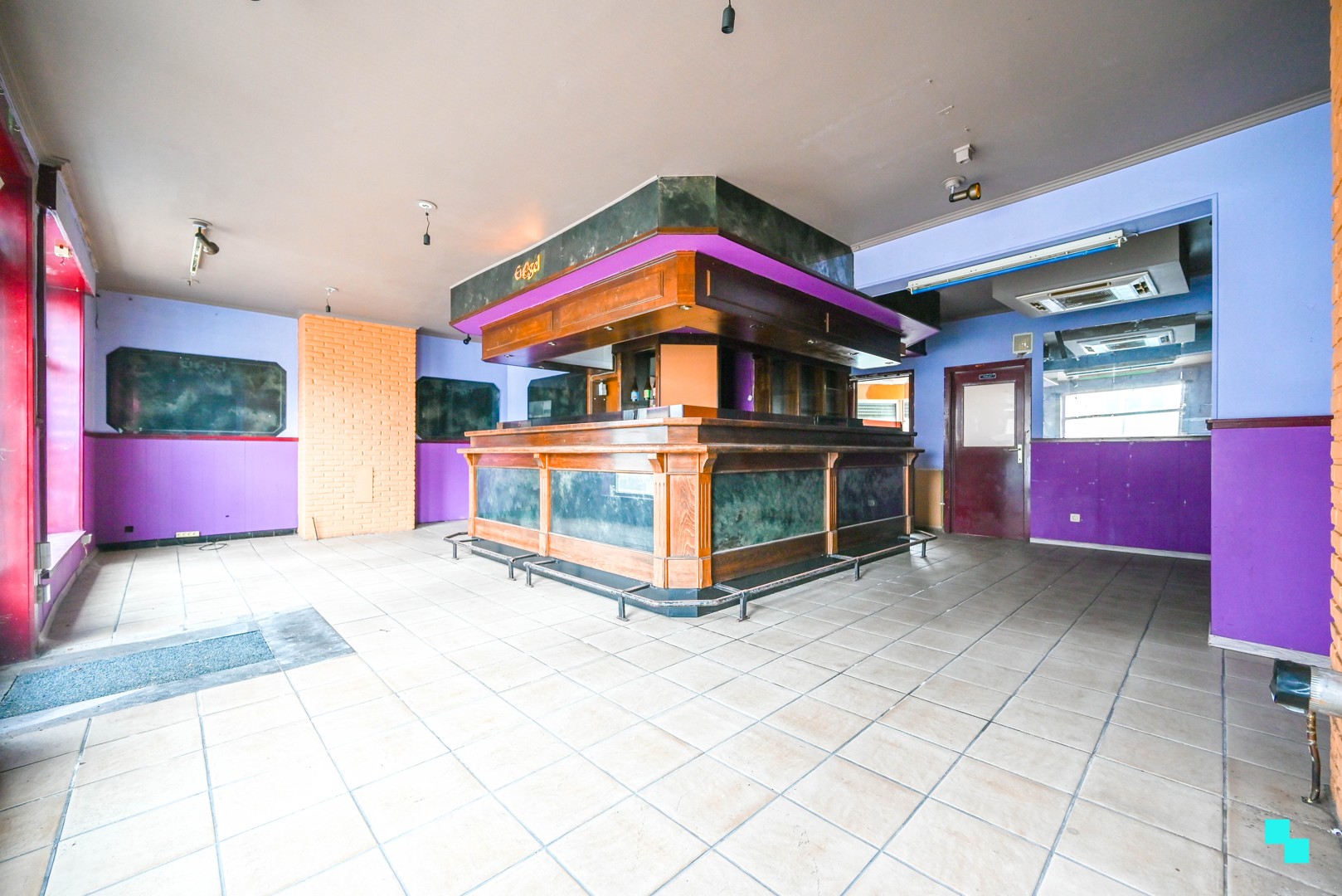 Handelspand met naastgelegen uitweg te Oostrozebeke - foto 3