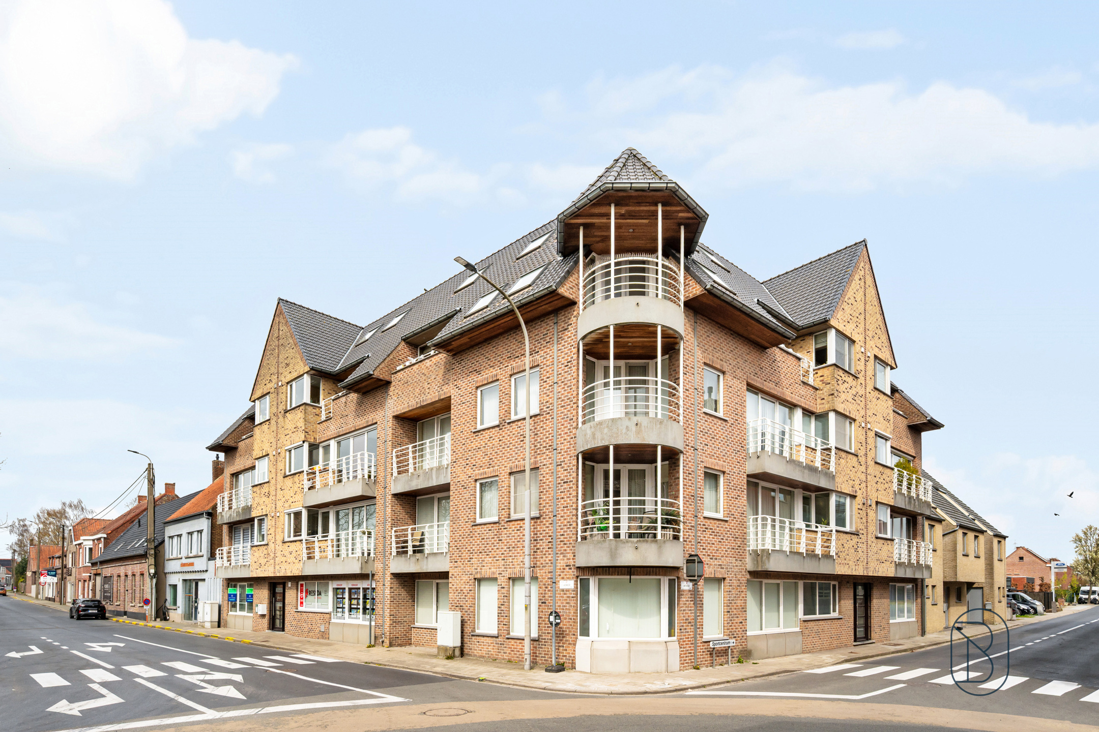 Apartment for sale in Zwevegem with 3 bedrooms - photo 2