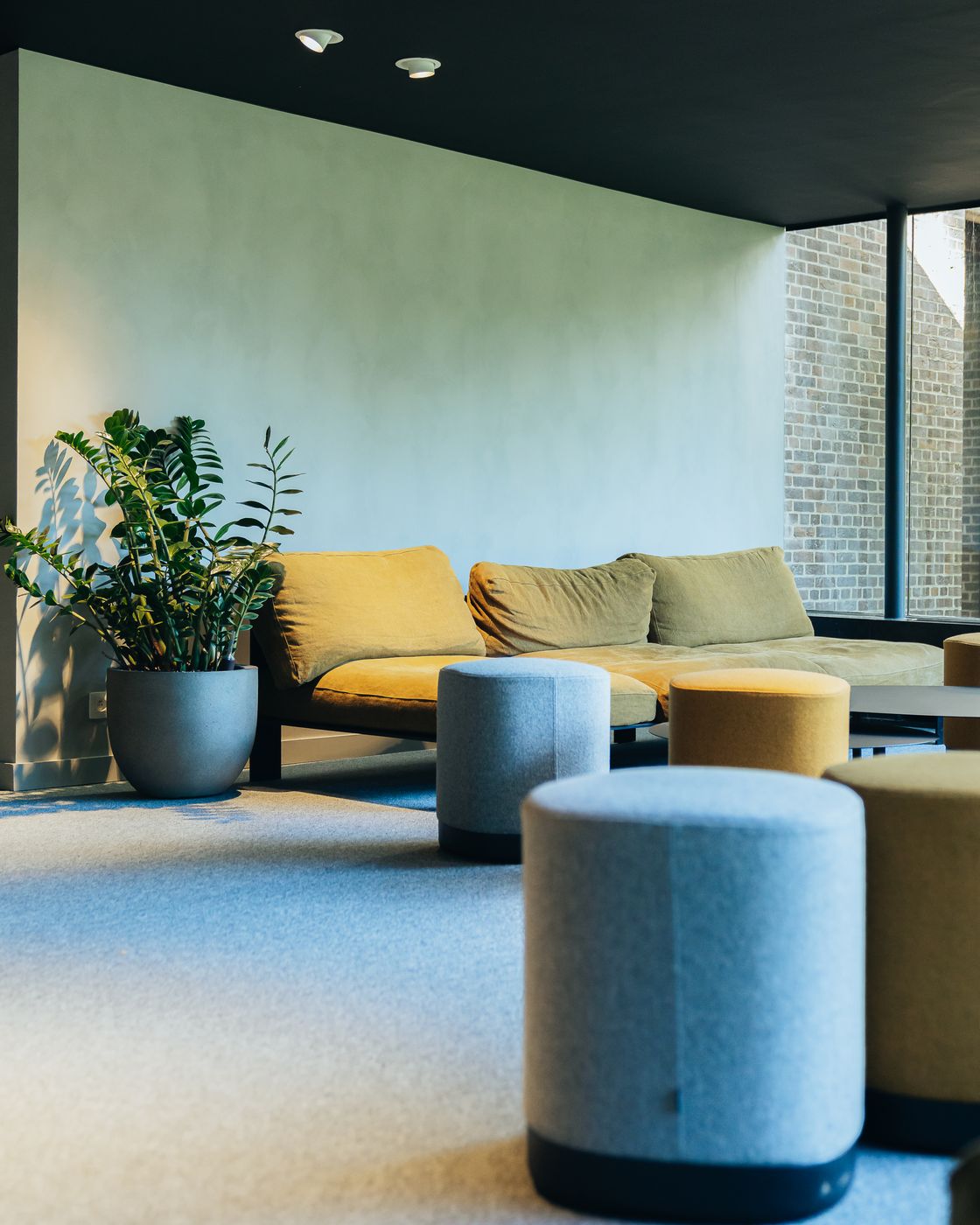 670 m² lichtrijke polyvalente ruimtes in iconisch gebouw - foto 5