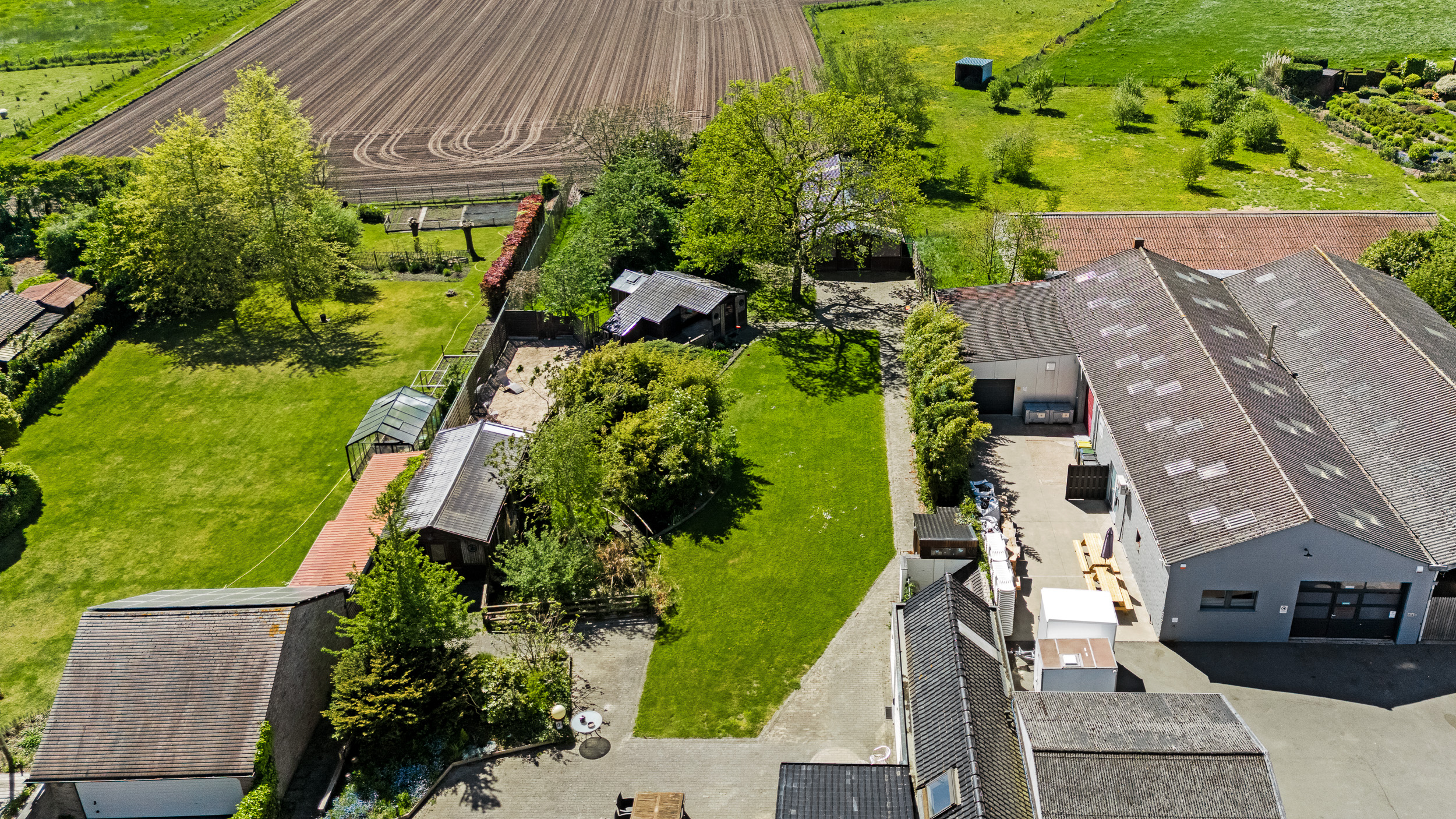 Charmante villa met ruimte op 2.345 m² perceel - foto 5