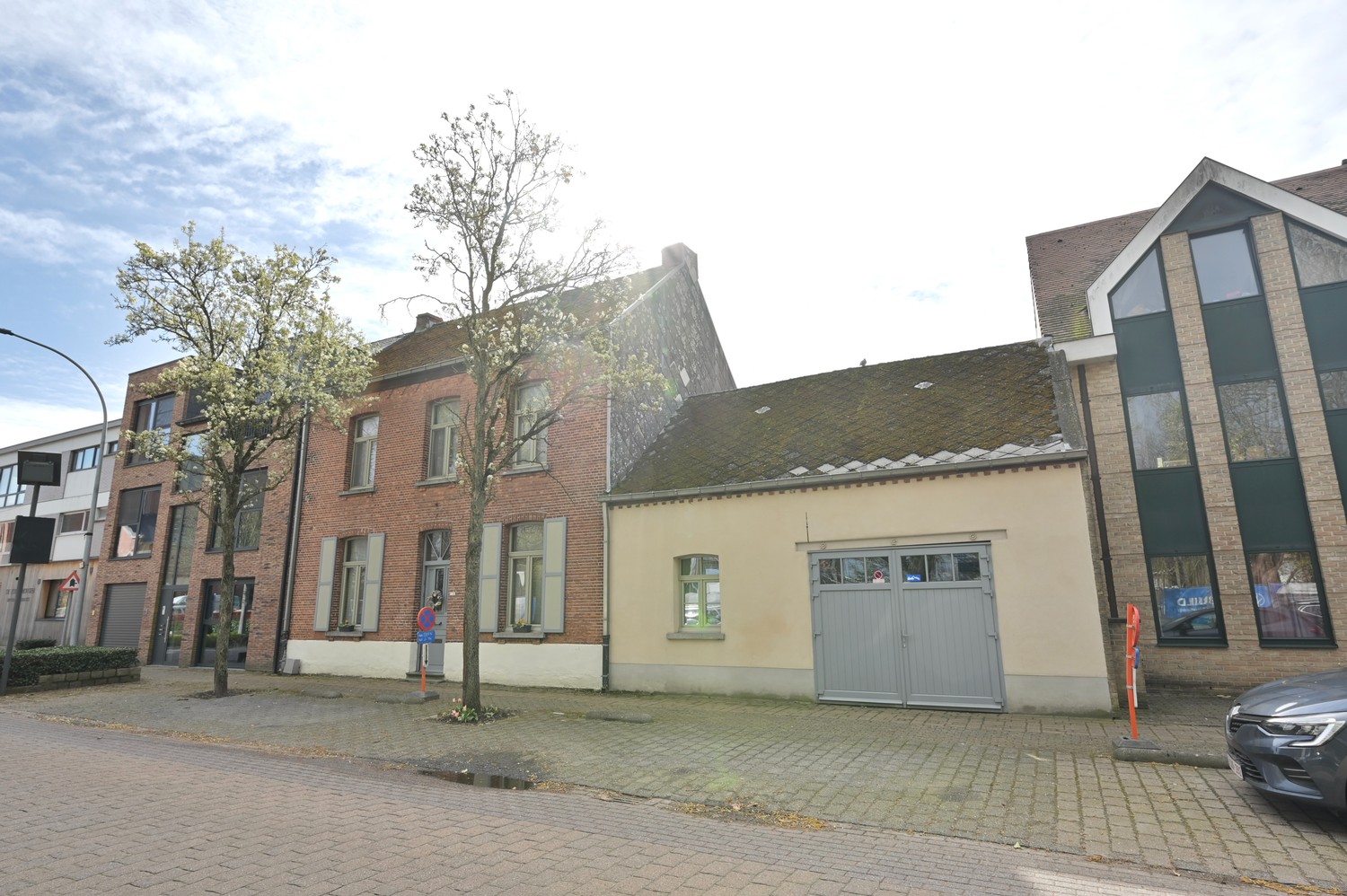 Statige woning met karakter, ruimte en tal van mogelijkheden - foto 3