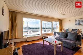 Dit appartement bevindt zich in een groene, levendige buurt aan de rand van het stadscentrum van Waregem. Alle dagelijkse voorzieningen,...