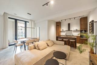 Gelegen in de prestigieuze wijk Nieuw Zuid, biedt dit mooi afgewerkt nieuwbouwappartement het perfecte evenwicht tussen stadsleven, cultuur en...