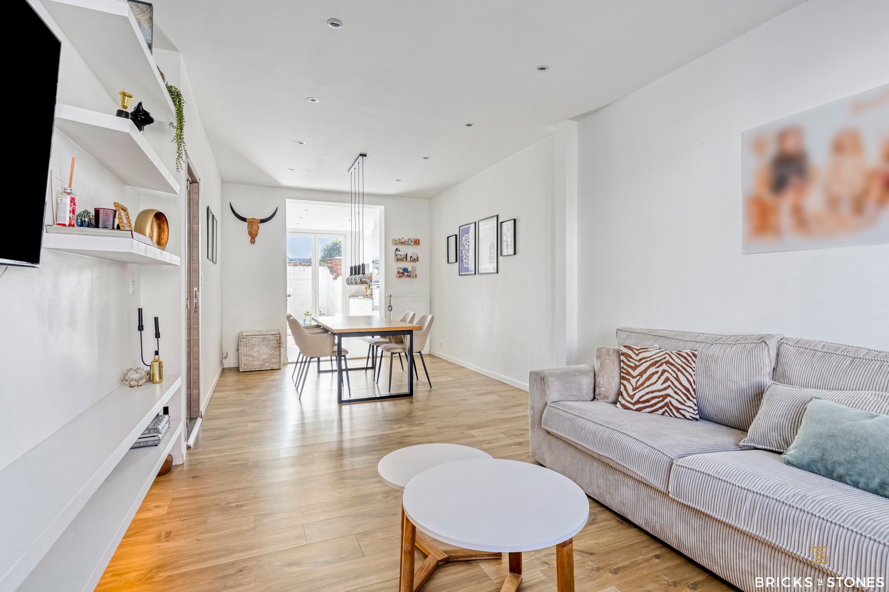 Leuke instapklare woning met 4 slpkms en tuin - foto 4
