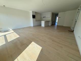 Ontdek dit prachtig afgewerkt gelijkvloers appartement op Eikevelden 84 te Geel, gelegen in een residentie die volledig vernieuwd werd (verkoop...