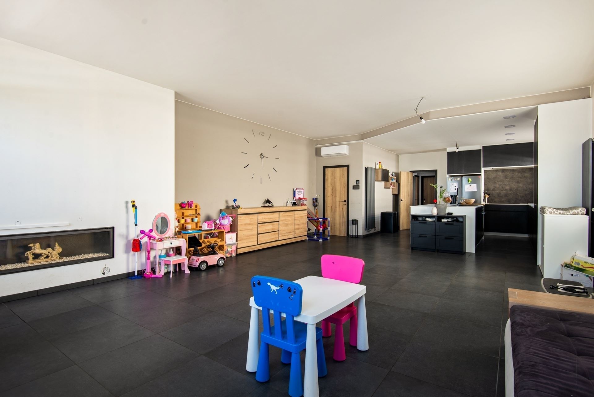 Woning: 4 slk + magazijn - foto 4