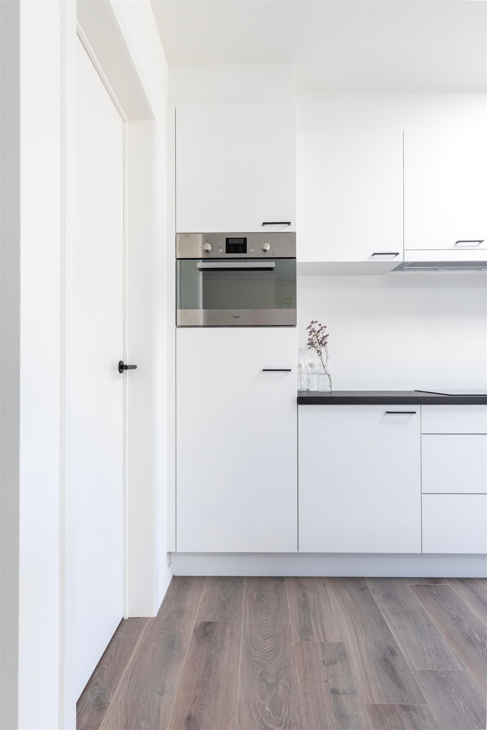 Volledig afgewerkte nieuwbouwwoning MOGELIJKS 6% BTW !! - foto 3
