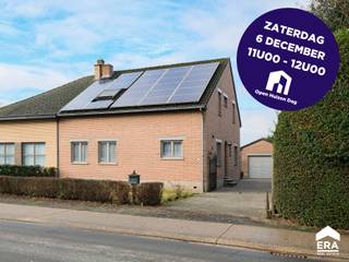 [[ DIT PAND NEEMT DEEL AAN DE ERA OPEN HUIZEN DAG OP 6/12 VAN 11:00 TOT 12:00 ]]
<p>Deze gezellige halfopen woning in Tongeren-Borgloon, geniet van een praktische en gunstige ligging. In de directe omgeving vind je verschillende scholen, openbaar vervoer en de recreatiedomeinen ‘De Motten’ en ‘De Kevie’. Op slechts 10 minuten wandelen sta je in het centrum van Tongeren, met winkels, supermarkten en gezellige eetgelegenheden. Bovendien ligt de oprit van de E313 op minder dan 6 km.</p>

<p>De woning zelf biedt een praktische indeling en een aangename woonbeleving. Dankzij de centrale ligging is dit de ideale gezinswoning. </p>
<u><strong>INDELING</strong></u>

<ul><li>Inkomhal (traplift wordt nog weggehaald)</li><li>Woonkamer met eetruimte</li><li>Keuken met dubbele spoelbak, vaatwasser, keramische kookplaat, oven en dampkap</li><li>Lichtrijke, ruime veranda</li><li>Bijkeuken met enkele spoelbak</li><li>3 slaapkamers</li><li>Badkamer met dubbele spoelbak en ligbad</li><li>Apart toilet op gelijkvloers en verdieping</li><li>Kruipkelder</li></ul>
<u><strong>TROEVEN</strong></u>

<ul><li>Zonnepanelen + groenestroomcertificaten (vermogen van 3680 Wattpiek)</li><li>Dubbele beglazing</li><li>Praktische indeling en centrale ligging</li><li>Mooie tuin en garage achteraan, ideaal voor de wagen of extra stockageruimte</li><li>Vergunde veranda</li><li>Het EPC zit nipt in label E, wij geven je advies om dit op de best mogelijke manier te veranderen naar label D. </li></ul>
<strong>Klaar om van deze woning jouw warme thuis te maken? Neem dan contact op met Dries via 089 69 59 59 of via dries@eraconnect.be</strong>