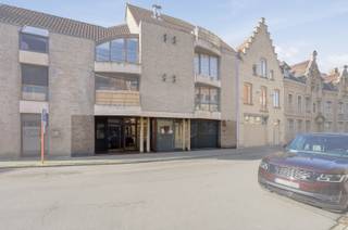 [[ DIT PAND NEEMT DEEL AAN DE ERA OPEN HUIZEN DAG OP 14/3 VAN 16:00 TOT 17:00 ]] Dit handelspand is gunstig gelegen in het centrum van Veurne...