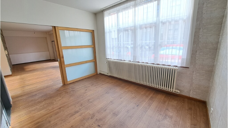 Ruim 2-slaapkamerappartement met ruim TERRAS te huur in Brugge - foto 4