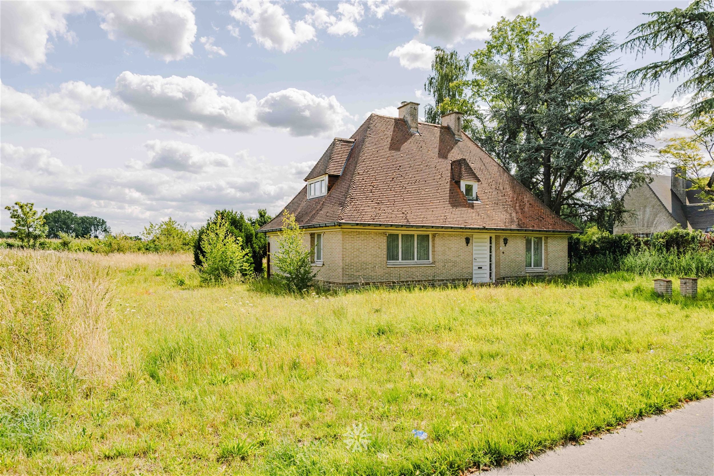 Ruim zuid georiënteerd perceel van 2042 m2 in Astene - foto 1