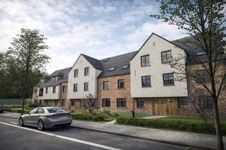 Dit nieuwbouwproject bevindt zich op een uitstekende locatie, vlak bij het hart van Bornem. Winkels, voorzieningen en het gezellige dorpsleven bevinden zich allemaal binnen handbereik.<br />In deze prachtige nieuwe residentie zijn betaalbare 1- en 2-slaapkamerappartementen beschikbaar. De appartementen zijn ontworpen met oog voor comfort en licht, en beschikken over ruime terrassen en grote raampartijen die zorgen voor een aangename en lichtrijke woonomgeving.<br />Ook op praktisch vlak heeft deze residentie heel wat te bieden. Zo is er ondergrondse parkeergelegenheid, mogelijkheid tot de aankoop van een kelderberging, is er een gemeenschappelijke fietsenberging en beschikken de appartementen zelf ook over extra grote bergingen.<br />De buitengevels worden uitgevoerd in een karaktervolle, authentieke en tijdloze landelijke bouwstijl. Hierdoor krijgt de residentie een warme en stijlvolle uitstraling die perfect aansluit bij de charmante omgeving. Daarnaast is er een zeer aangename gemeenschappelijke tuin voorzien. <br />De appartementen worden instapklaar en volgens de BEN-normen gebouwd, waardoor u geniet van een energiezuinige woning met een laag energieverbruik. Bovendien wordt de afwerking in samenspraak met de koper bepaald. Hiervoor zijn duidelijke budgetten opgenomen in het lastenboek, zodat u uw appartement grotendeels volgens uw eigen smaak en wensen kunt afwerken.<br />Interesse? Bel vandaag nog voor een afspraak naar 052/41.41.94. <br />Referentie: 5722