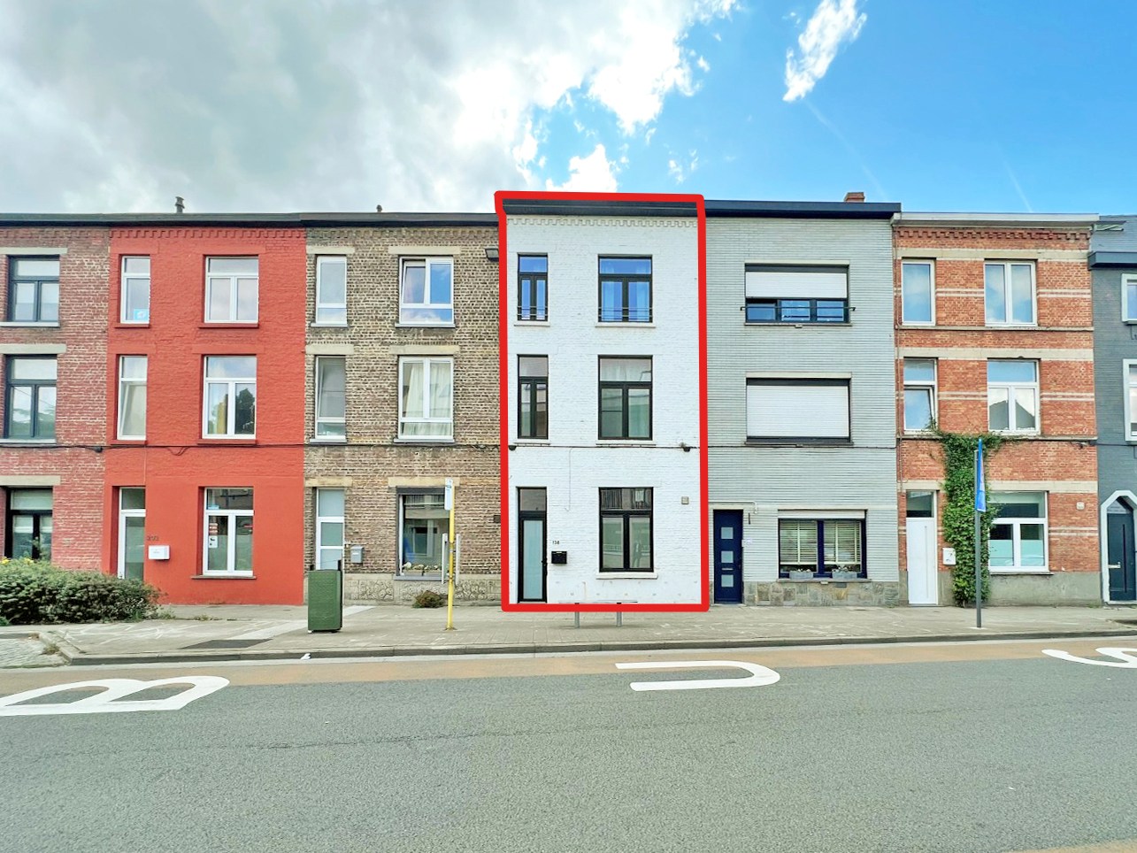 Rijwoning met 3 slaapkamers en tuin - foto 1