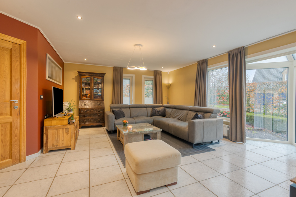 House for sale in De Pinte with 4 bedrooms - photo 4