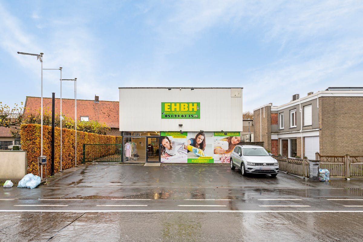 Kantoor van ca. 260m² te koop in Oostnieuwkerke - foto 2