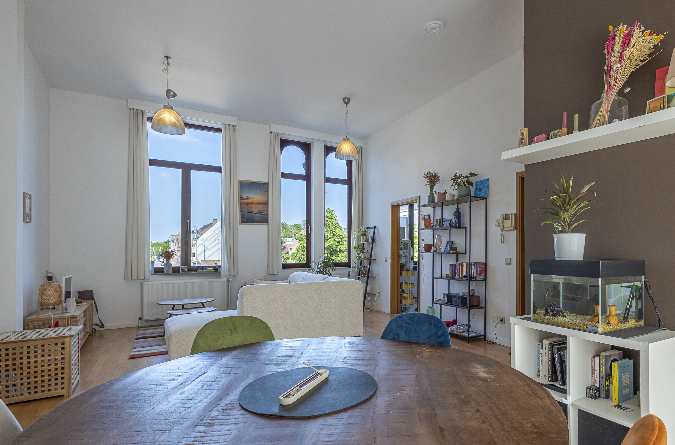 Appartement spacieux de 2 chambres au centre de Halle - photo 4
