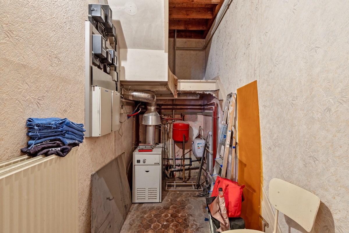 Espace commercial sur la place centrale de Lembeek - photo 4