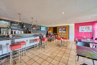 INVESTERINGSVASTGOEDBen je op zoek naar een zorgeloze investering met een aantrekkelijk rendement? Dit gebouw ligt langs de Kleine Hemmenweg in...