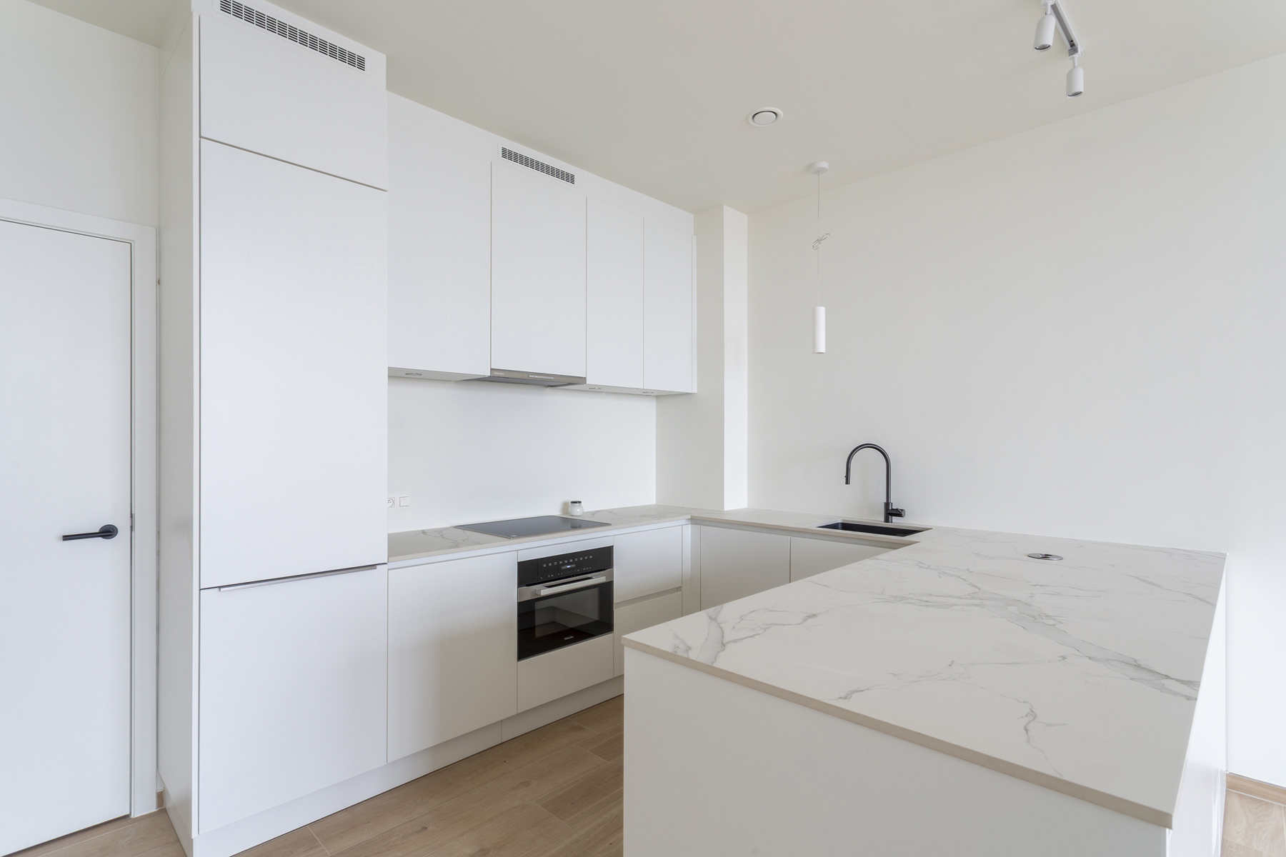 Nieuwbouwappartement met inpandig terras op toplocatie - foto 3