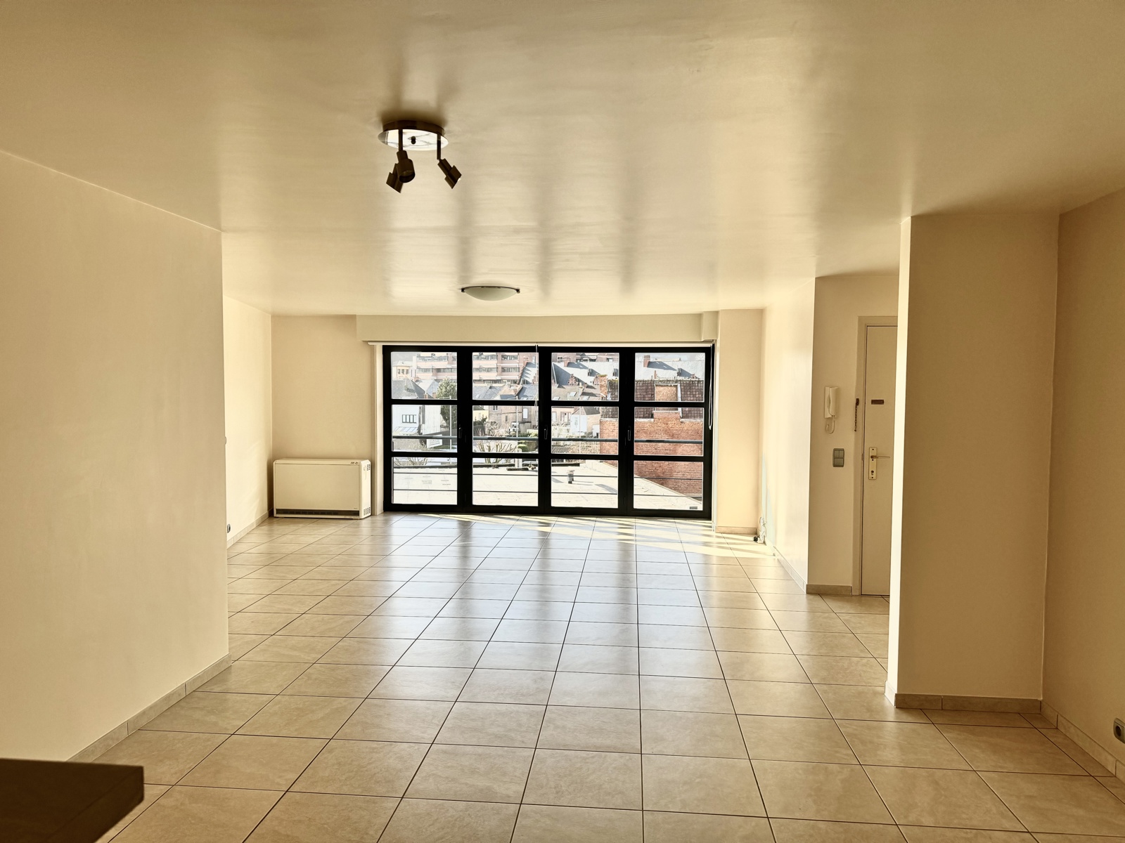 Appartement à louer à Grammont avec 2 chambres - photo 2