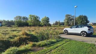 Zéér goed gelegen bouwgrond ( LOT 15 ) met een breedte van 15m en een oppervlakte van 517m2. Deze grond voor open bebouwing is gelegen in...