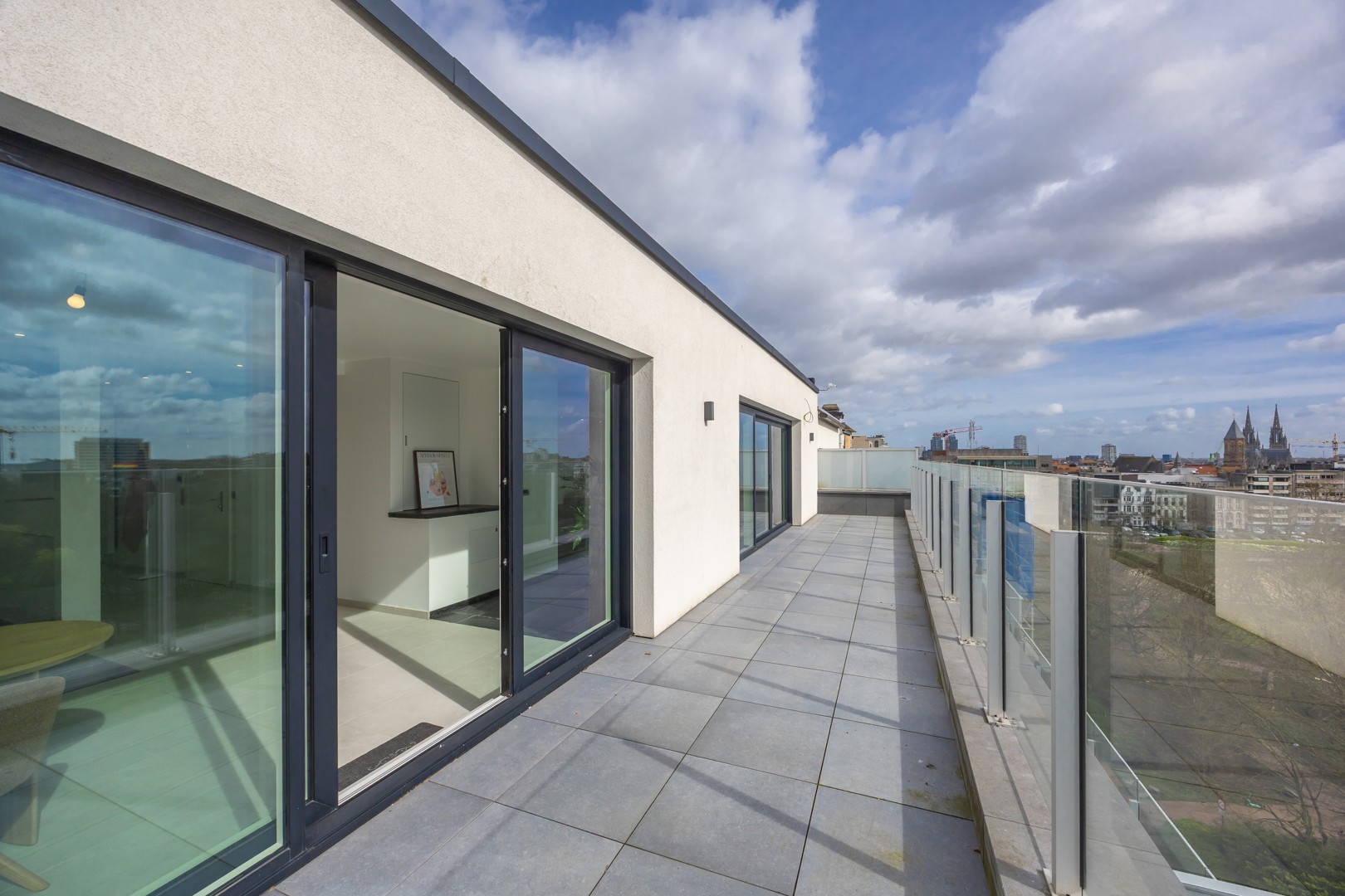 Appartement à vendre à Ostende avec 3 chambres - photo 2