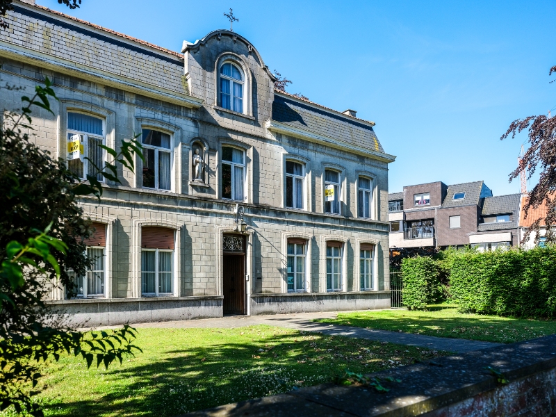 Izegem - Karaktervolle historische dekenij met tal van mogelijkheden - foto 4