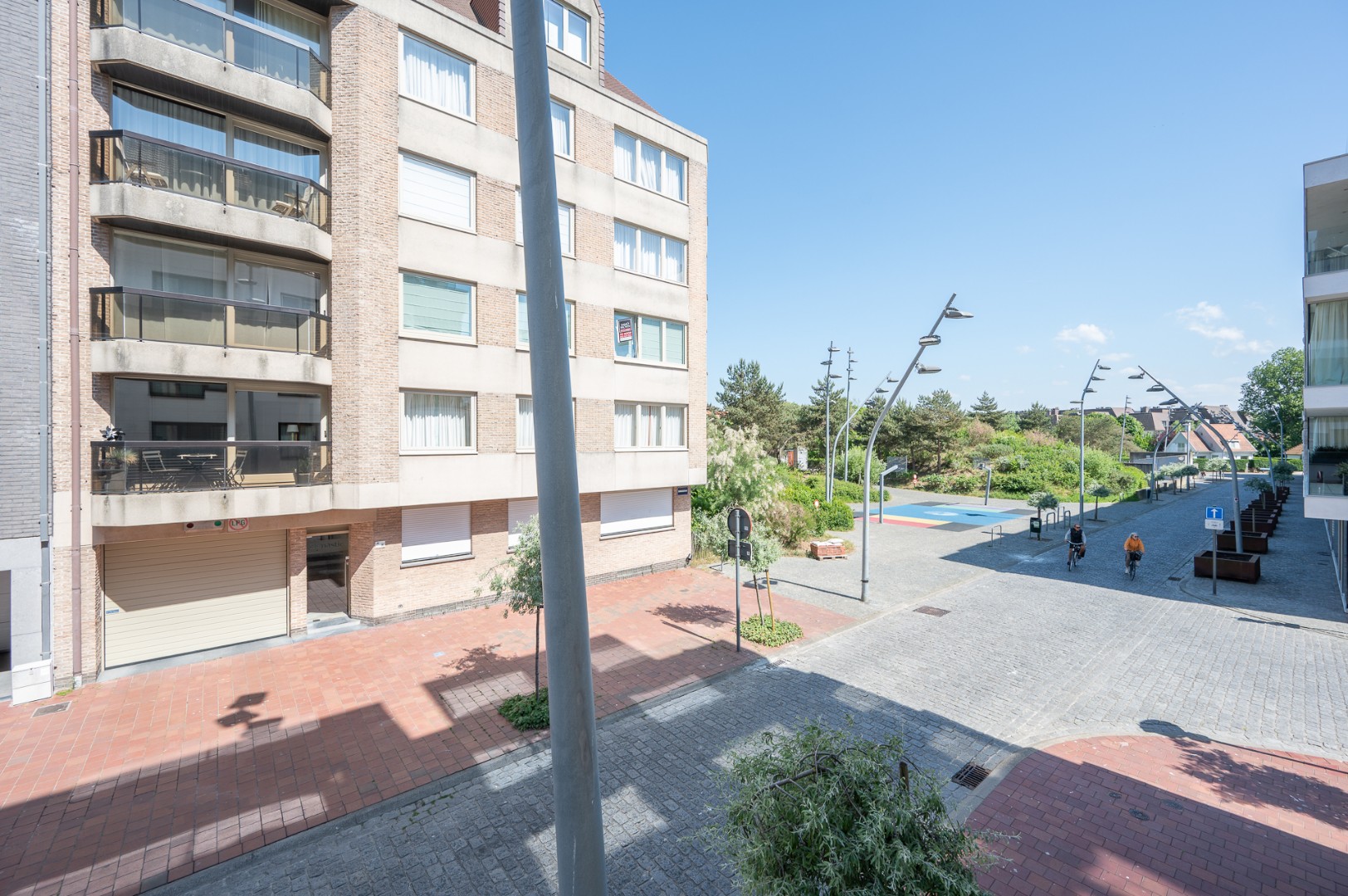 Appartement entièrement rénové avec vue sur Ijzerpark INCLUANT un box de garage au rez-de-chaussée. - photo 3