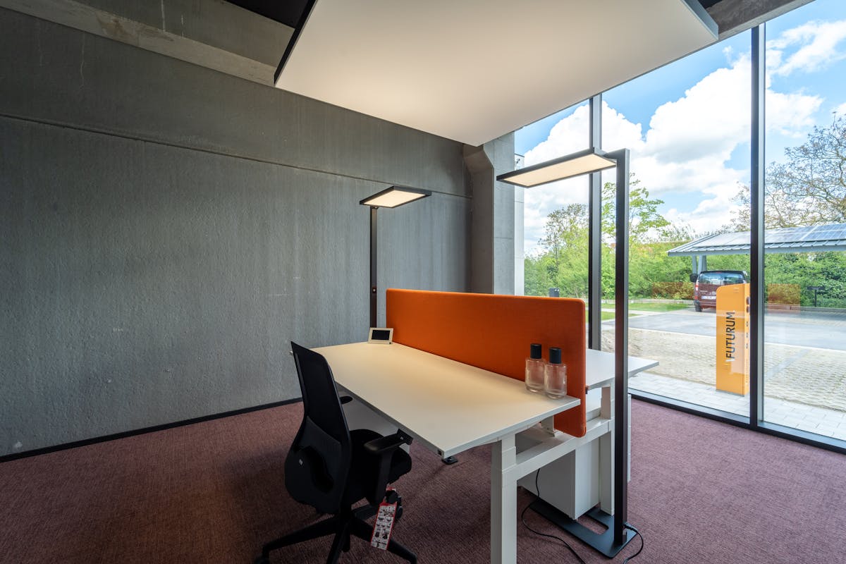 Kantoorruimte te huur in Roeselare - foto 2