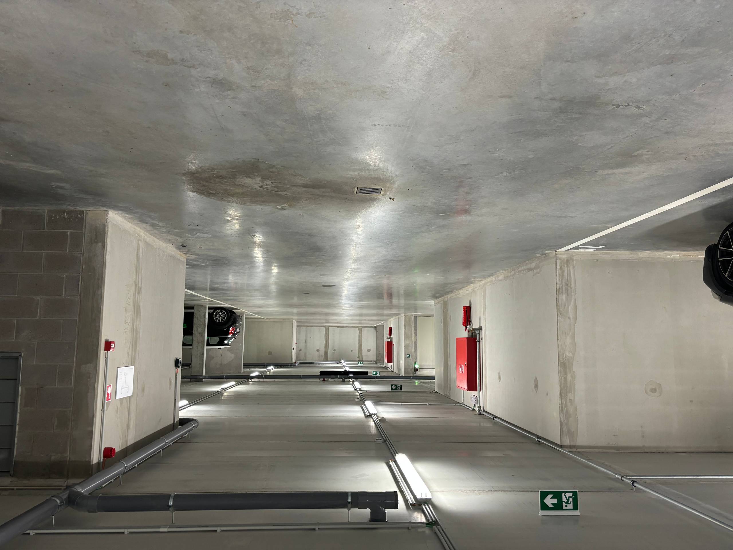 Garage à vendre à Bruxelles - photo 4