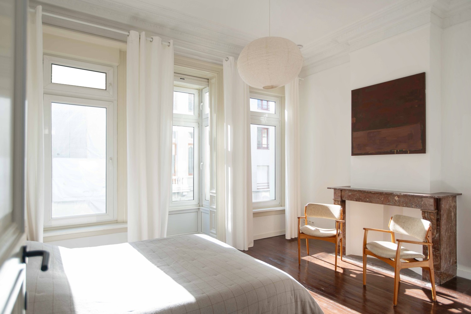 Maison de maître rénovée avec 4 chambres et un agréable jardin à Zurenborg - photo 4