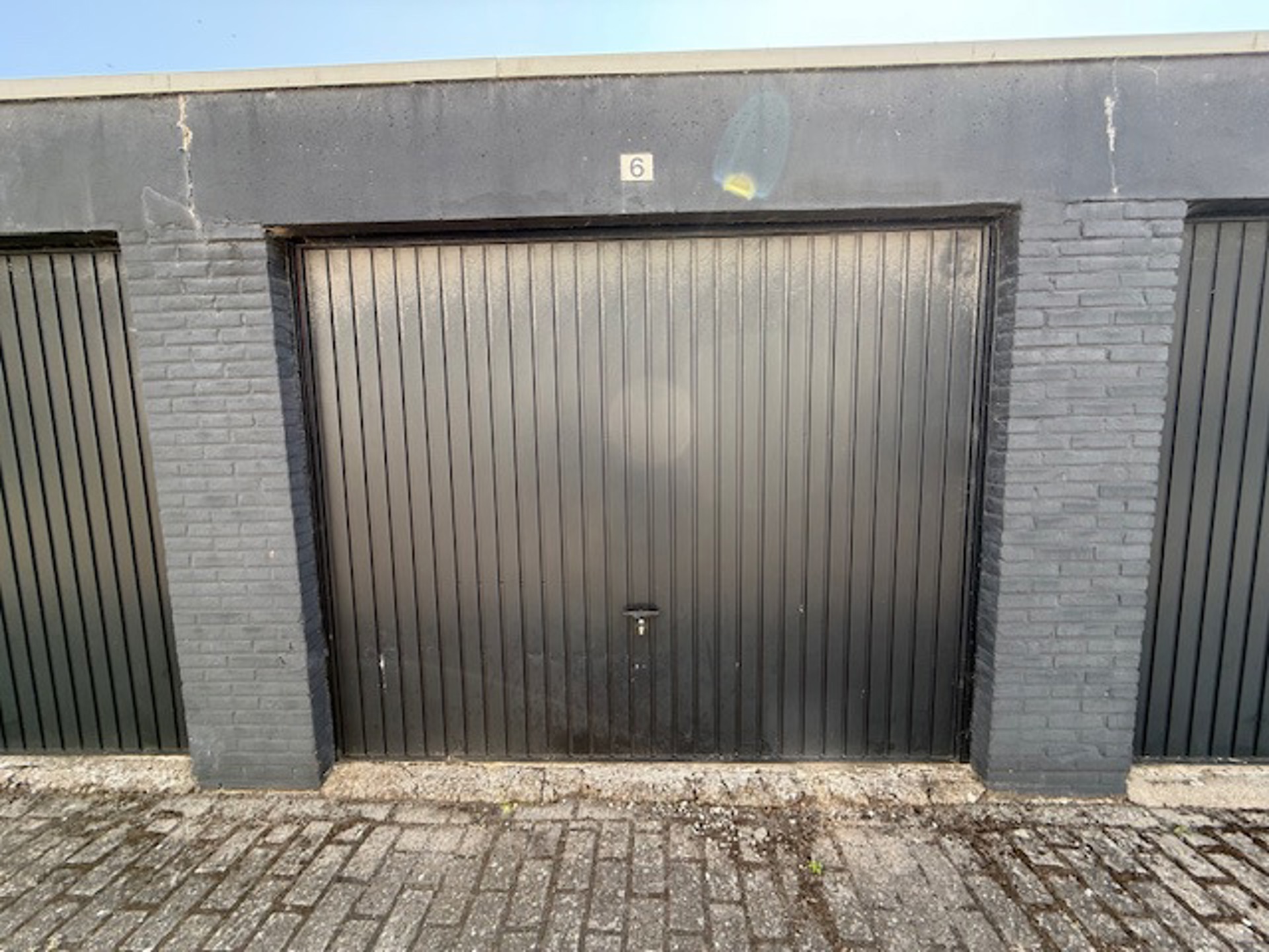 Afgesloten garagebox te koop (box nr. 6) - foto 3