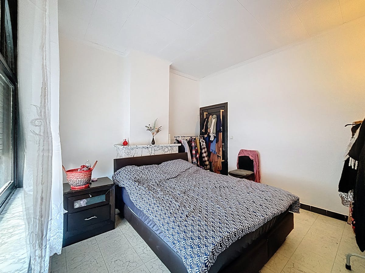 House to renovate for sale in Kortrijk! - photo 4