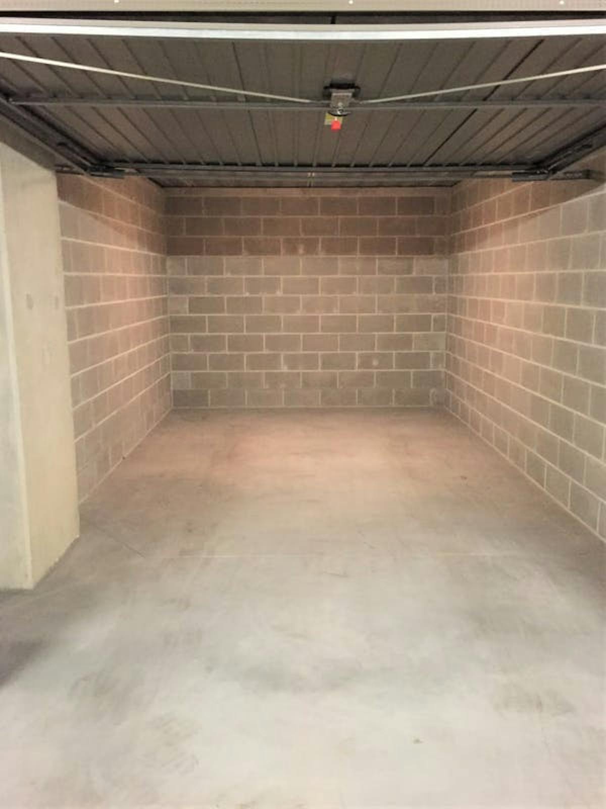 Garagebox in het hart van de stad onder de Vrijdagmarkt - foto 2