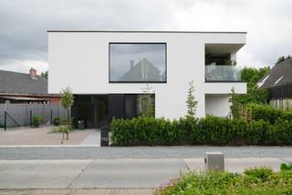 In de West-Vlaamse gemeente Beveren-Leie (Waregem) ligt deze bouwgrond van 663 m2. Gelegen in een doodlopende straat en een verkaveling met...