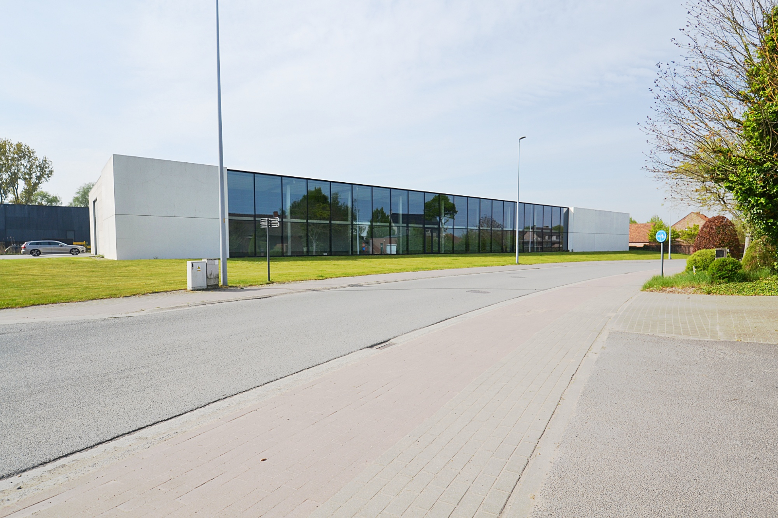 Commercial for rent in Roeselare - photo 2