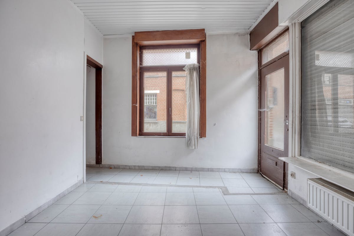 Te renoveren woning te koop in Brugge nabij de Vesten - foto 2