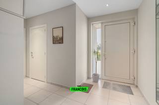 IMMO FRANCOIS MEETJESLAND PRESENTEERT KLEINE WARMESTRAAT 1!WIJ VERWIJZEN U VOOR ALLE INFO & DOCUMENTEN GRAAG DOOR NAAR ONZE WEBSITE:...
