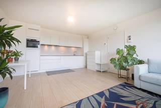 Op een boogscheut van de NAVO, op de 4e verdieping van een recent gebouw uit 2017, bevindt zich dit mooie appartement van ± 111 m², dat charmeert...