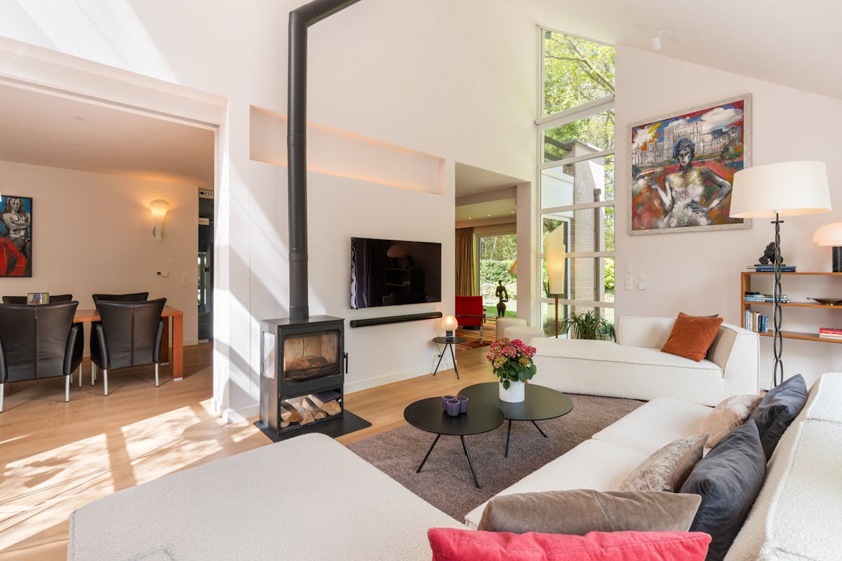 Stijlvolle gerenoveerde villa vlak bij natuur en stad - foto 3