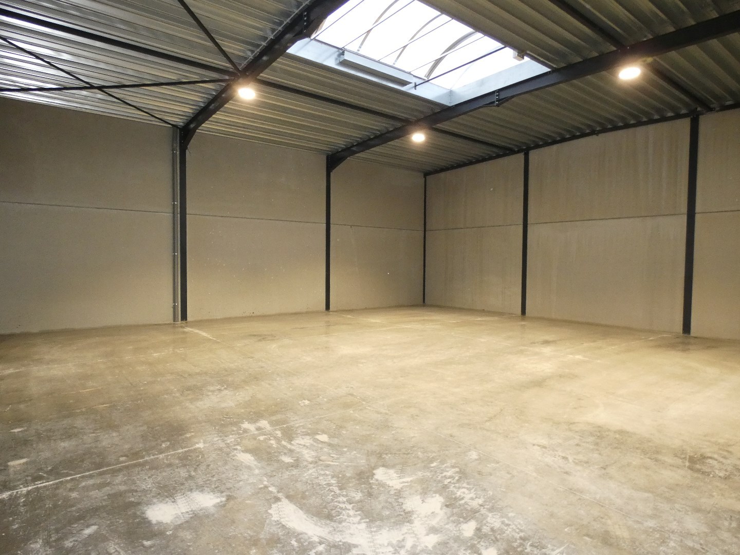 Loods - opslagruimte (225 m²), Industrieterrein Torhout - foto 5