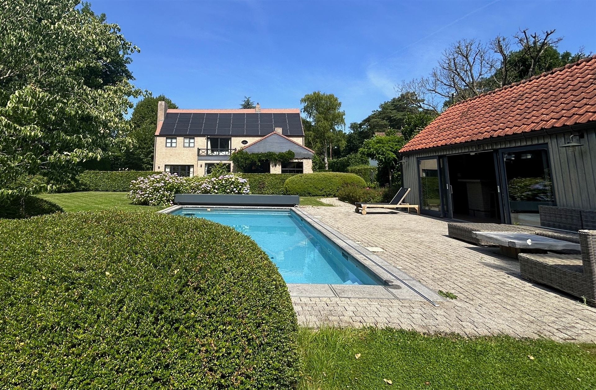 Luxe villa met zwembad - foto 1