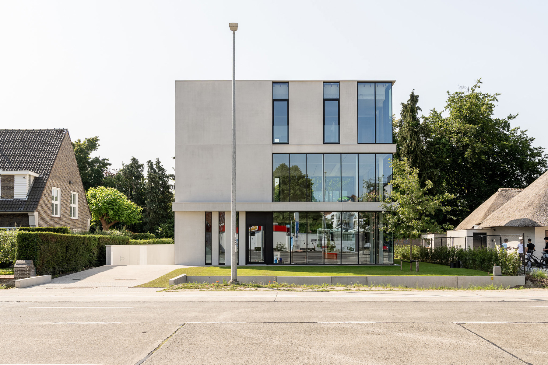 Commercial for sale in Ghent - photo 3